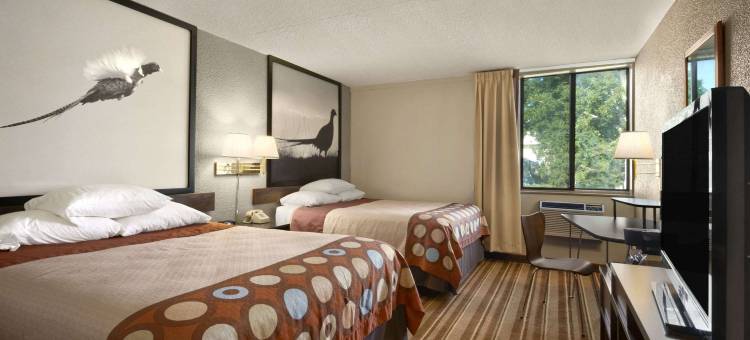 雷德菲尔德速8酒店(Super 8 by Wyndham Redfield)图片