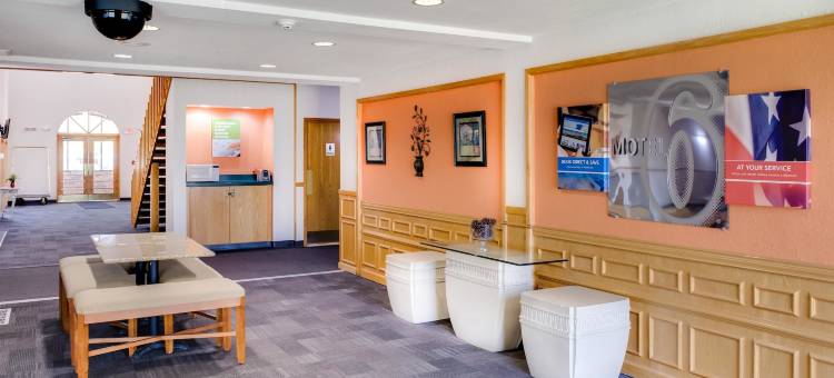 印第安纳里奇蒙6号汽车旅馆(Motel 6 Richmond, IN)图片