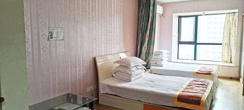 免费接车到袁家岗重医高档电梯公寓(步行街分店)图片