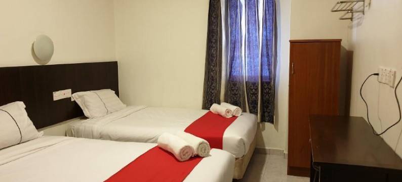 德萨特布劳完全酒店(Fully Hotel Desa Tebrau)图片