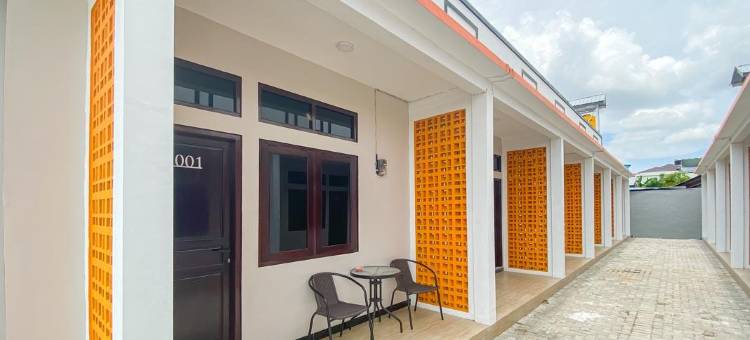 帕朗卡巴亚Orange迪波内戈罗红多兹Plus酒店(RedDoorz Plus at Orange Diponogoro Palangkaraya)图片