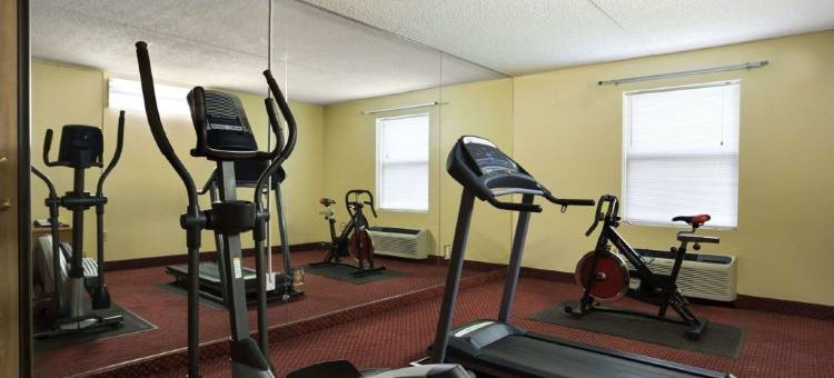 堪萨斯帕克城温德姆戴斯酒店(Days Inn by Wyndham Park City Kansas)图片