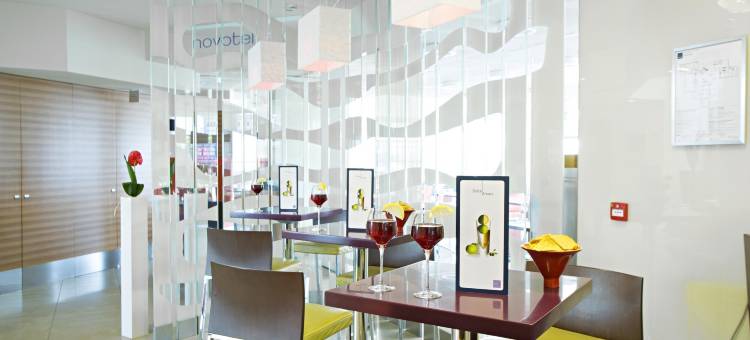 萨莱诺东部雷其诺富特酒店(Novotel Salerno Est Arechi)图片