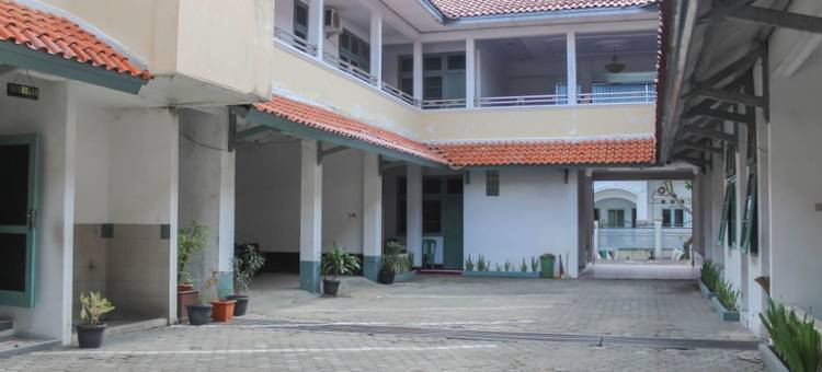 红门酒店-拉贾瓦利米特拉(Hotel Rajawali Mitra RedDoorz)图片