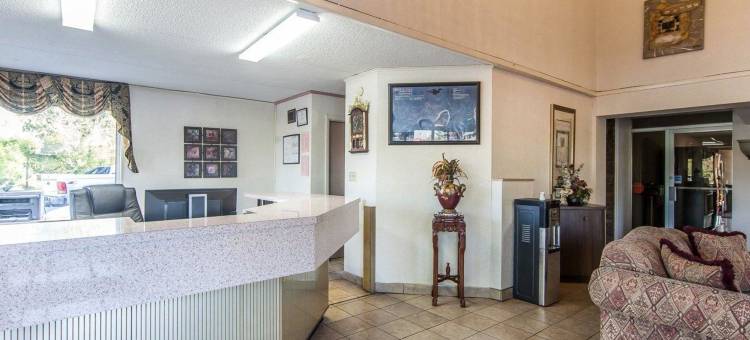 罗德威酒店斯威特沃特南部(Rodeway Inn Sweetwater South)图片