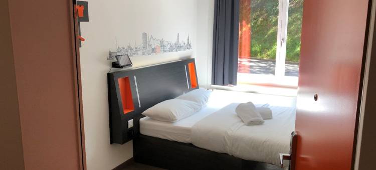 西苏黎世便捷酒店(EasyHotel Zürich West)图片