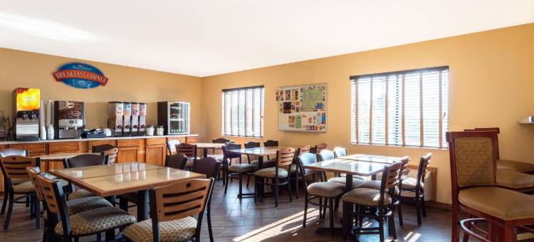 路易斯维尔南I-65温德姆呗盟酒店(Baymont by Wyndham Louisville South I 65)图片