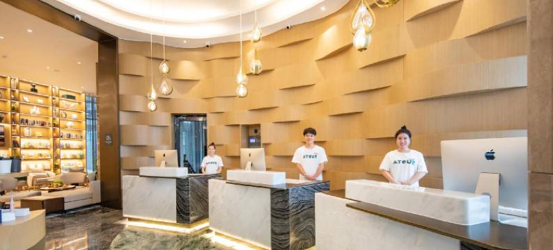 深圳龙华观澜高新园亚朵酒店图片