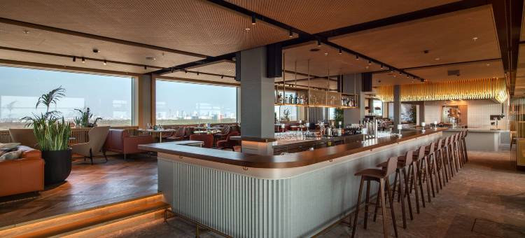 Bmine Frankfurt Airport图片