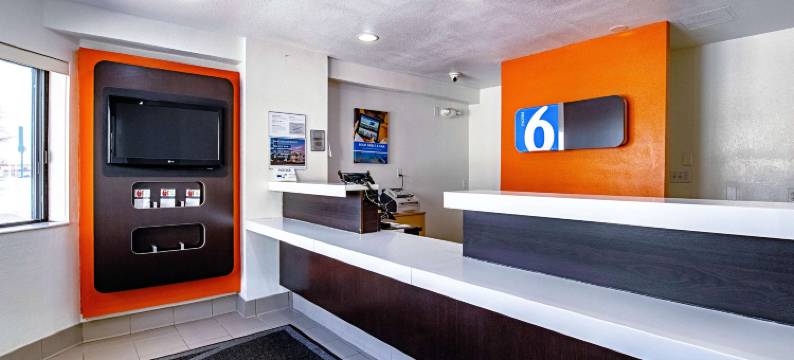 芝加哥西北-帕拉汀6号汽车旅馆(Motel 6 Palatine, IL - Chicago Northwest)图片