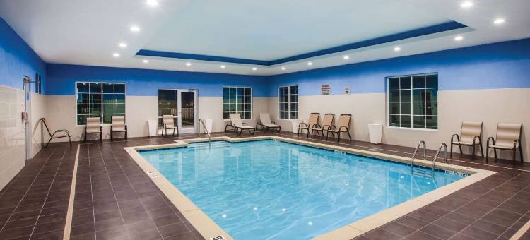 奥瓦索拉昆塔温德姆套房酒店(La Quinta Inn & Suites by Wyndham Owasso)图片