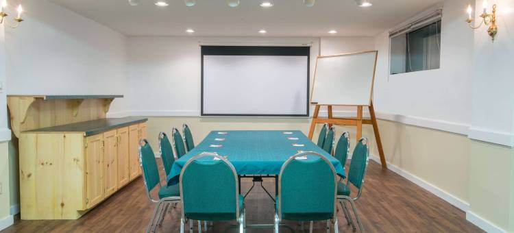 格雷文赫斯特豪生酒店(Howard Johnson by Wyndham Gravenhurst)图片