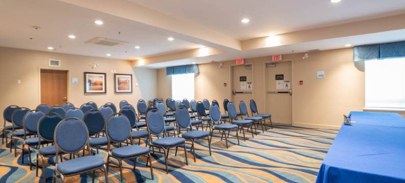 桑德曼斯阔米什酒店(Sandman Hotel and Suites Squamish)图片