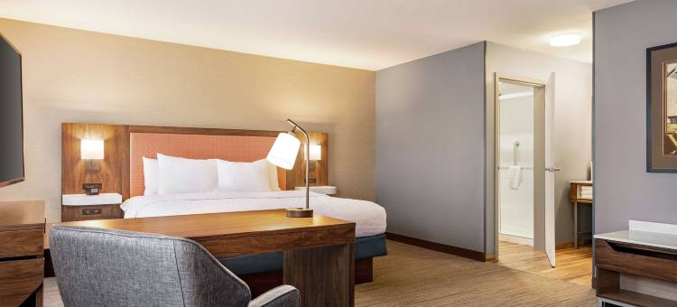 瓦尔帕莱索欢朋酒店及套房(Hampton Inn & Suites Valparaiso)图片