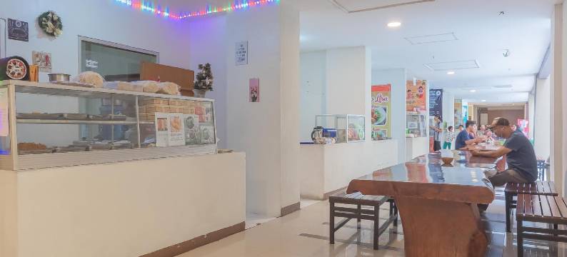 红多兹公寓@万隆翡翠塔(RedDoorz Apartment @ Emerald Towers Bandung)图片