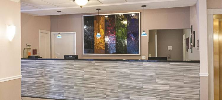 斯莱德尔北岸地区拉昆塔温德姆套房酒店(La Quinta Inn & Suites by Wyndham Slidell North Shore)图片