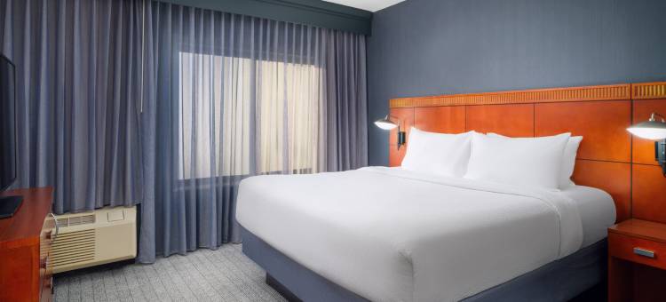 哥伦布-沃辛顿万怡酒店(Courtyard Columbus Worthington)图片