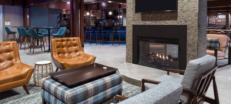 亨茨维尔机场福朋喜来登酒店(Four Points by Sheraton Huntsville Airport)图片