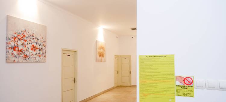 红门酒店 @ 森邦图珠库杜斯(RedDoorz Near Simpang Tujuh Kudus)图片