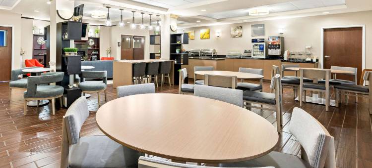 阿宾登岛I-81舒适套房酒店(Comfort Suites Abingdon I-81)图片