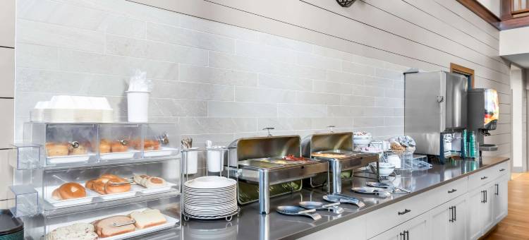 芒特艾恩-弗吉尼亚舒适套房酒店(Comfort Inn & Suites Mountain Iron and Virginia)图片