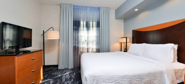 Santa Cruz - 卡皮托拉万枫酒店及套房(Fairfield Inn & Suites Santa Cruz - Capitola)图片