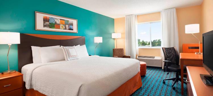 兰辛西万枫酒店(Fairfield Inn & Suites Lansing West)图片