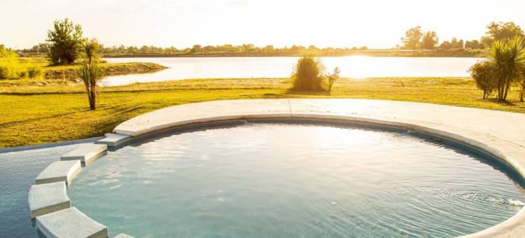 埃塞萨豪生酒店及会议中心(Howard Johnson Resort & Convention Center Ezeiza)图片