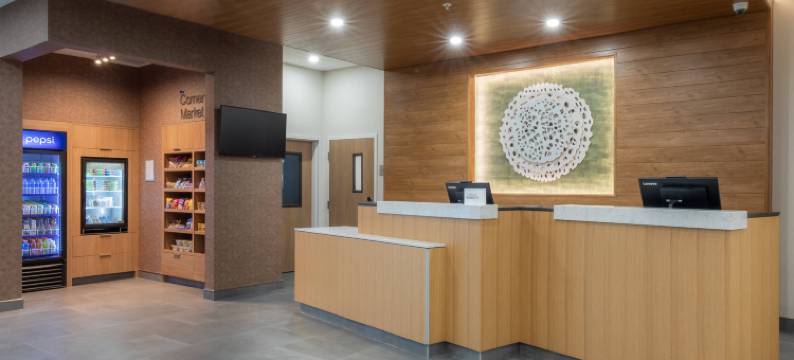 萨蒙阿姆万枫酒店及套房(Fairfield Inn & Suites Salmon Arm)图片