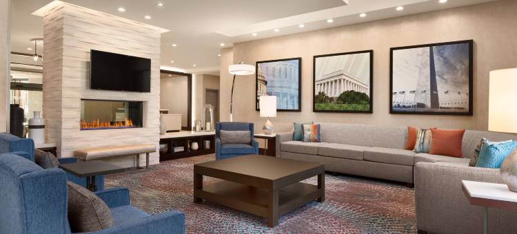 Homewood Suites by Hilton-阿灵顿/罗斯林/基桥(Homewood Suites by Hilton Arlington Rosslyn Key Bridge)图片