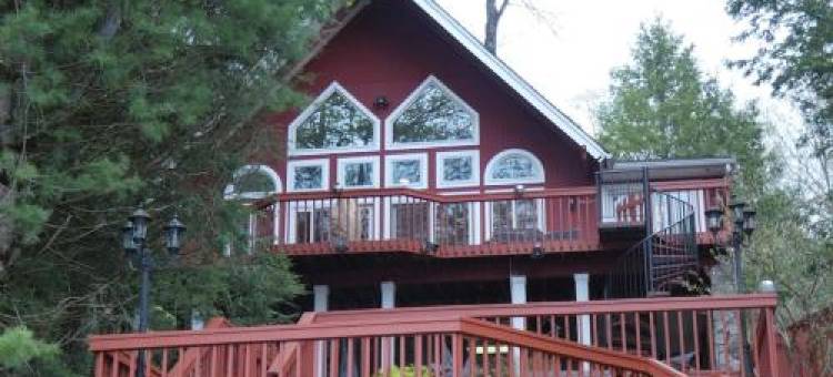 Catskills Lakefront Escape with Hot Tub图片