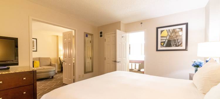 希尔顿逸林套房酒店-亚特兰大电池区(Doubletree Suites by Hilton at the Battery Atlanta)图片