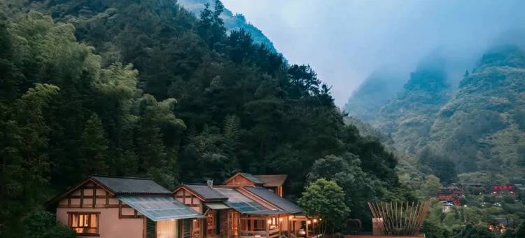 张家界故屿远方图片