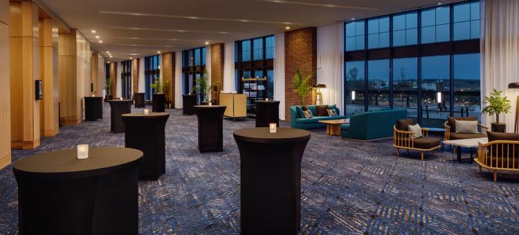 锡尔克斯福尔斯市中心希尔顿遮阳篷酒店(Canopy by Hilton Sioux Falls Downtown)图片