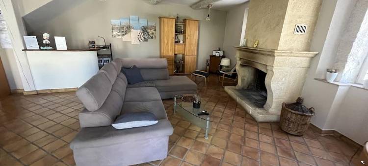 勒科利布里布鲁酒店(Le Colibri Bleu)图片