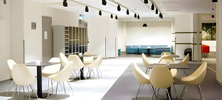 罗德双层床(Bunks at Rode)图片