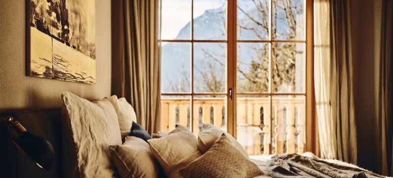 TAUROA 克伦(Tauroa Krenn)图片