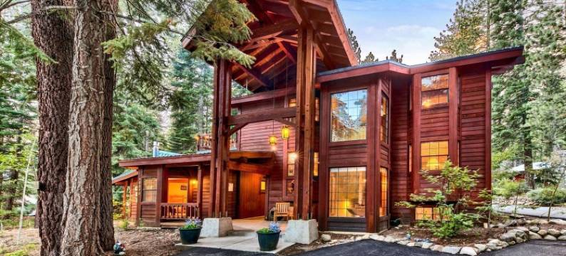 唐纳湖旅馆(Donner Lake Inn)图片