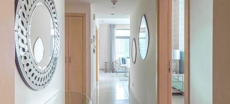 纳斯玛住宿酒店 - 公园岛屿布莱克里(Nasma Luxury Stays - Pastel-Colored Apt with Jaw-Dropping Marina Views)图片