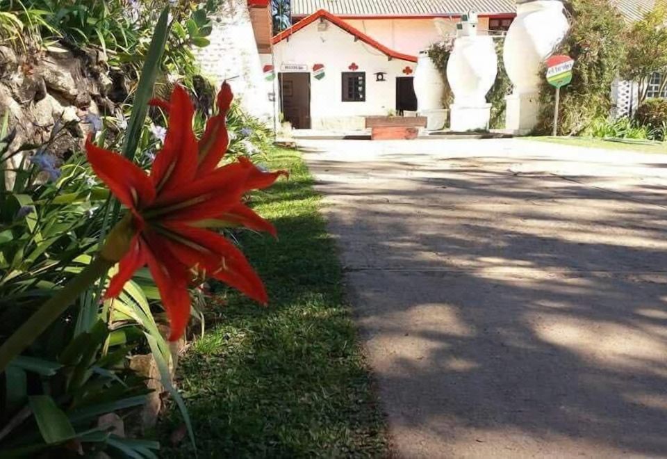 Pousada El Brujo Hotel Overview