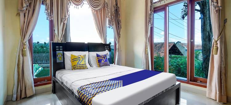 OYO之家91156生态旅游克塔旺吉村大农夫伊斯兰旅馆(OYO Homes 91156 Eco Tourism Big Farmer Desa Kertawangi Syariah)图片