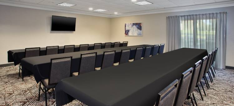 Candlewood Suites 肯诺辖(Candlewood Suites Kenosha)图片