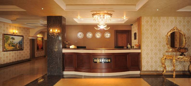 金湖酒店(Golden Lake Hotel)图片