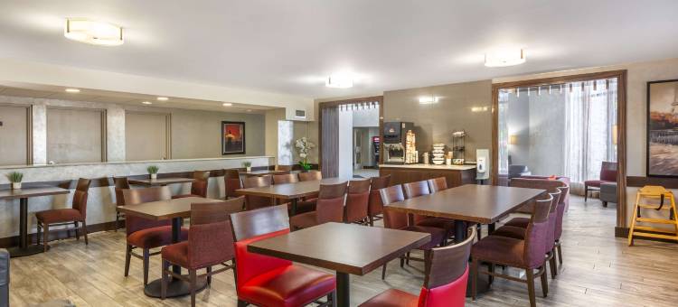 伯灵顿舒适酒店(Comfort Inn)图片