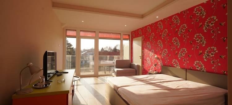 Colors Holiday Hotel图片