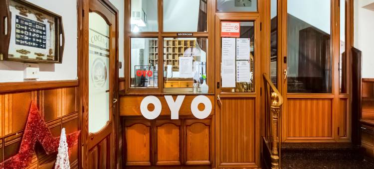 OYO La Pinta酒店餐厅(Hostal Restaurante la Pinta)图片