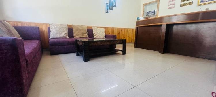 "薄雾山"(Misty Hills)图片