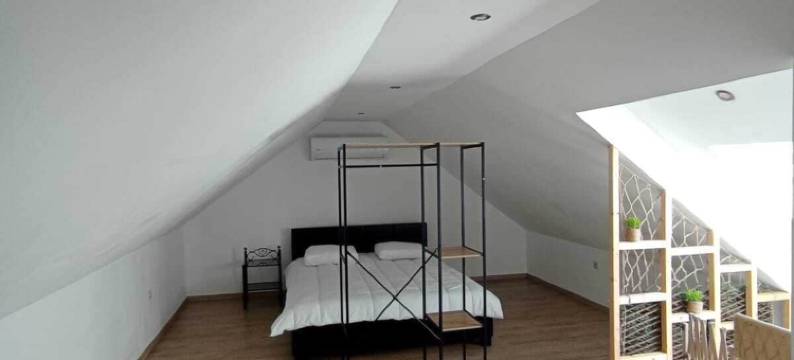 "脚在水中"的别墅(La Villa les Pieds Dans Leau)图片