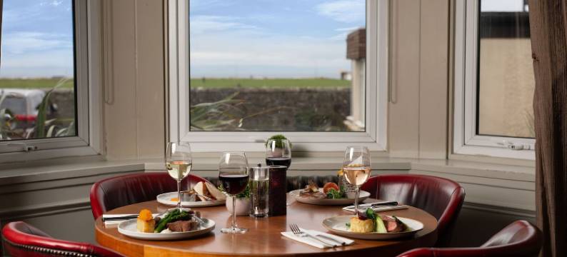 费尔菲尔德别墅酒店(Fairfield House Hotel)图片