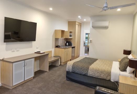 Golden Heritage Accommodation Hotel Overview